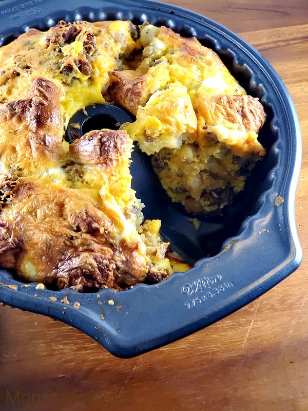 Sausage and Egg Breakfast Bundt