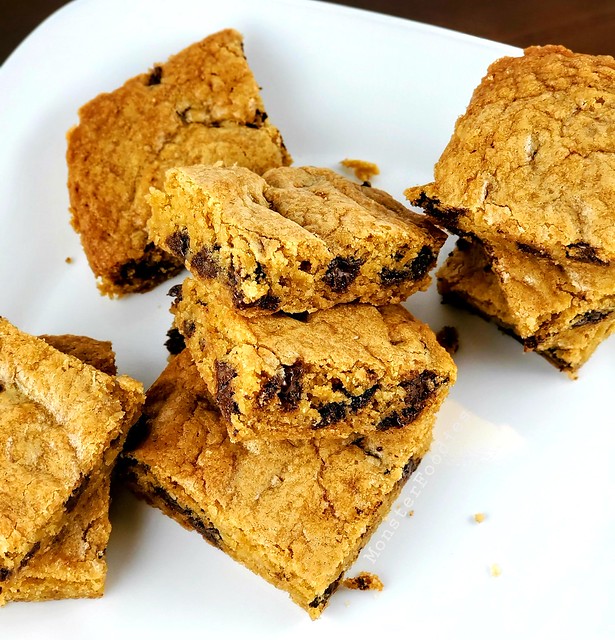 Chocolate Chip Cookie Bars